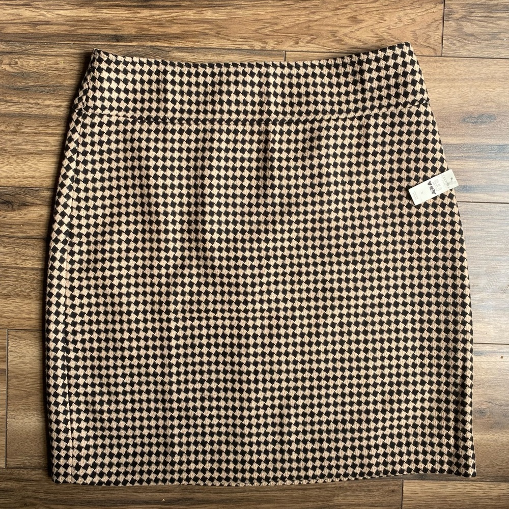 Talbots NWT Classic Wool Blend Houndstooth Skirt- tan and black size 16 $79 MSRP